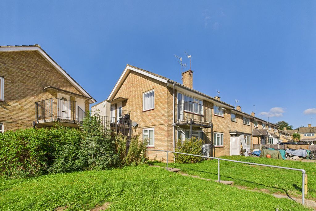 Property photo 1 of 10