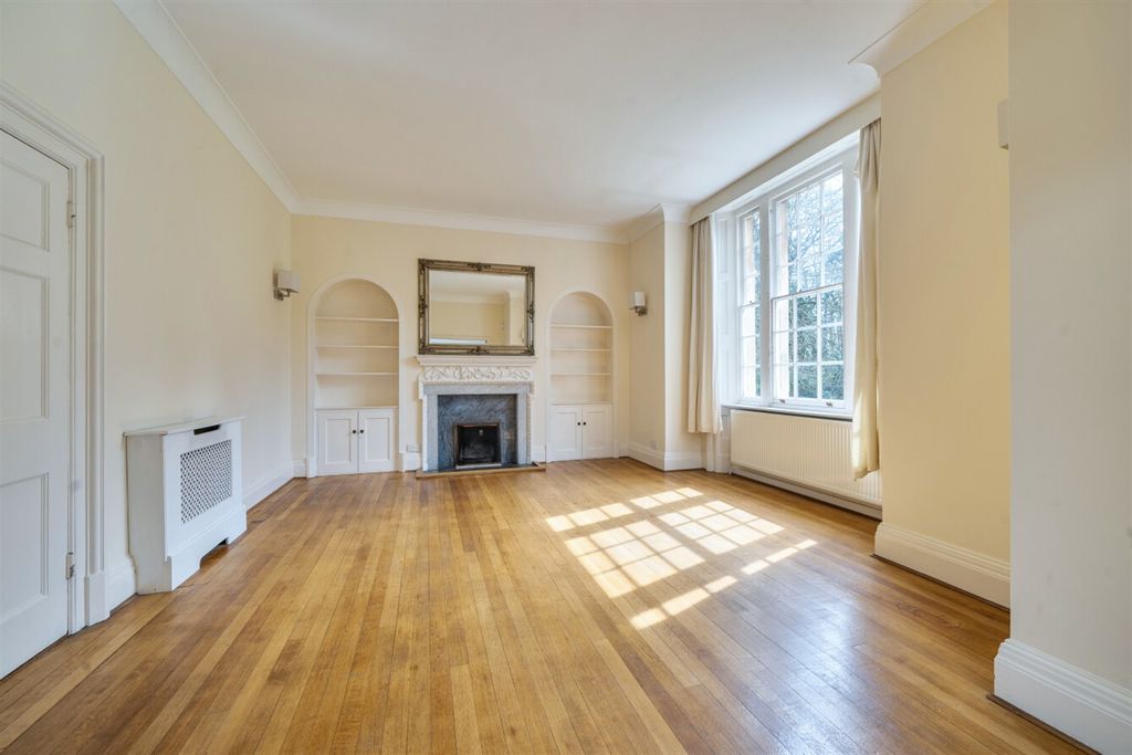 Additional image 9 of 6 bed detached house to rentFlint House, 2 Mill Lane, Langstone, Havant, Hampshire PO9