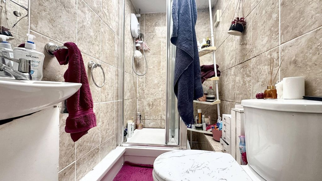 Property photo 3 of 6 Wdrlvjc0Kueiz8Rzxox5Wq