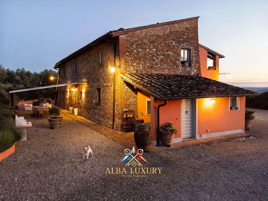 Property photo 3 of 28