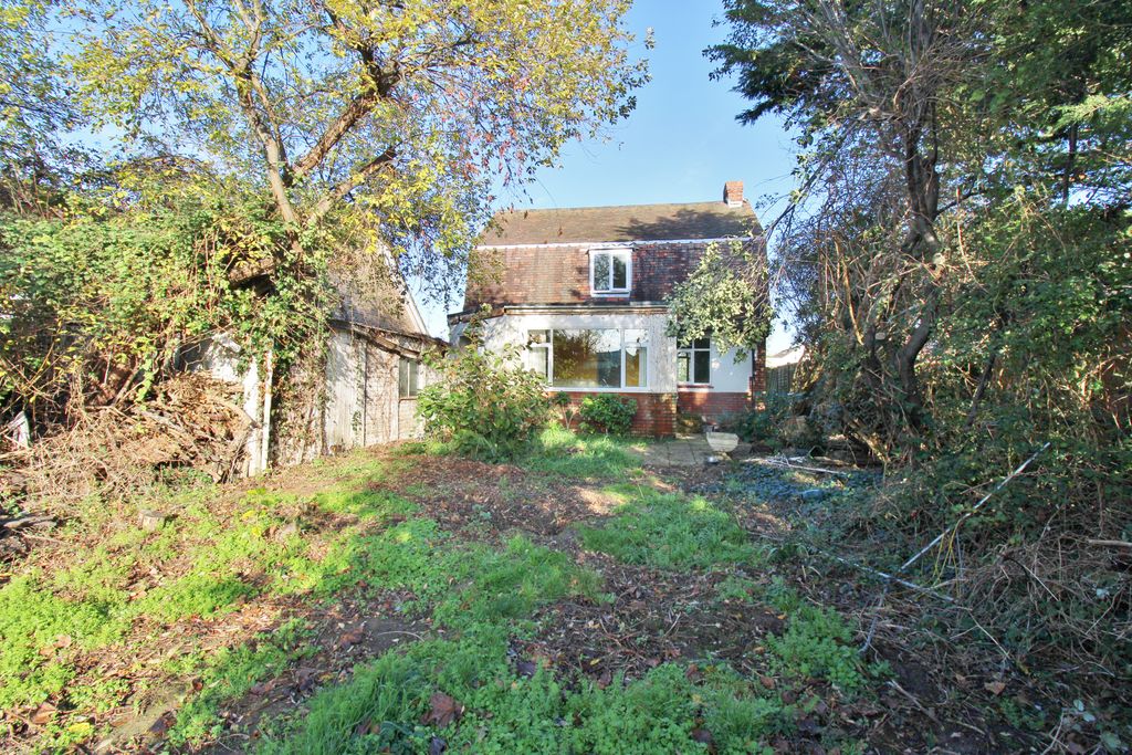 Property photo 1 of 25