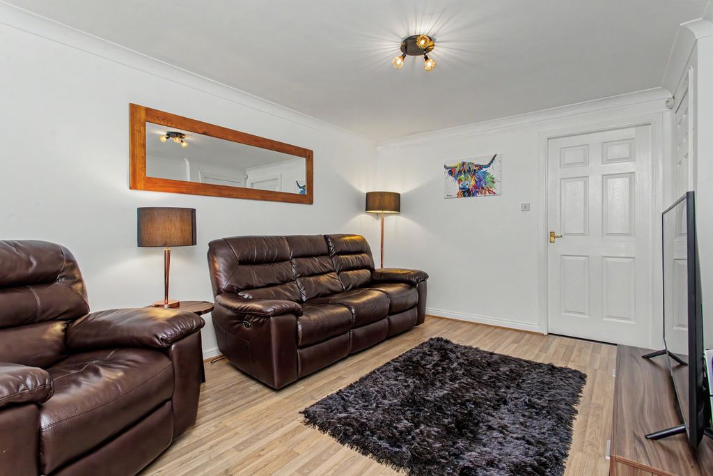 Property photo 3 of 14 Property Image 3