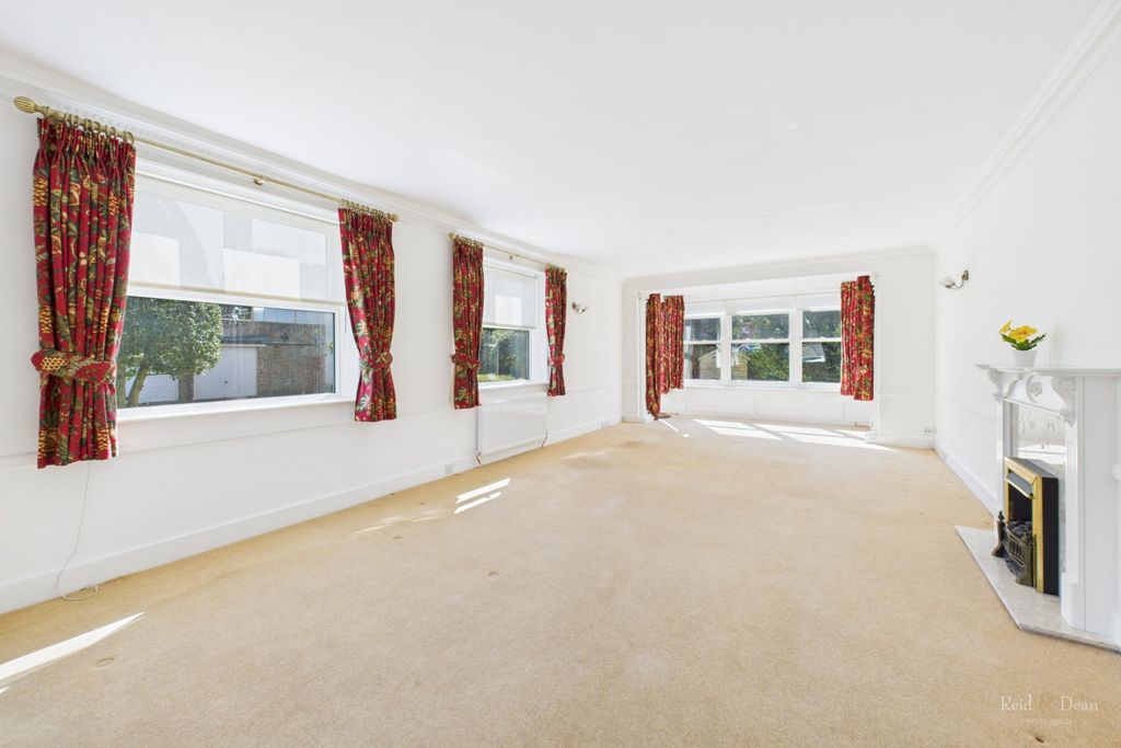 Property photo 3 of 17 1378-Hr-3.Jpg