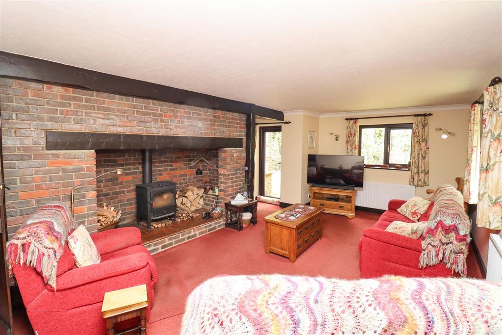 Property photo 2 of 29 Living Room