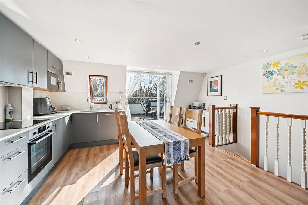 Property photo 3 of 12 Kitchen/Dining Area