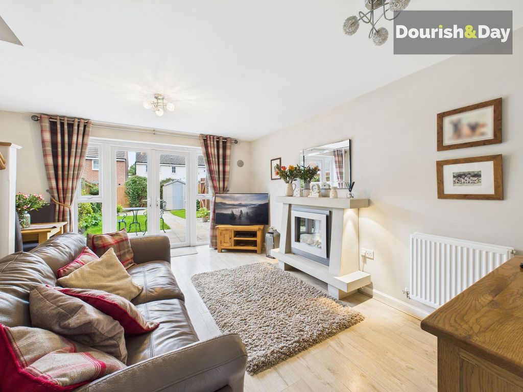 Property photo 3 of 15