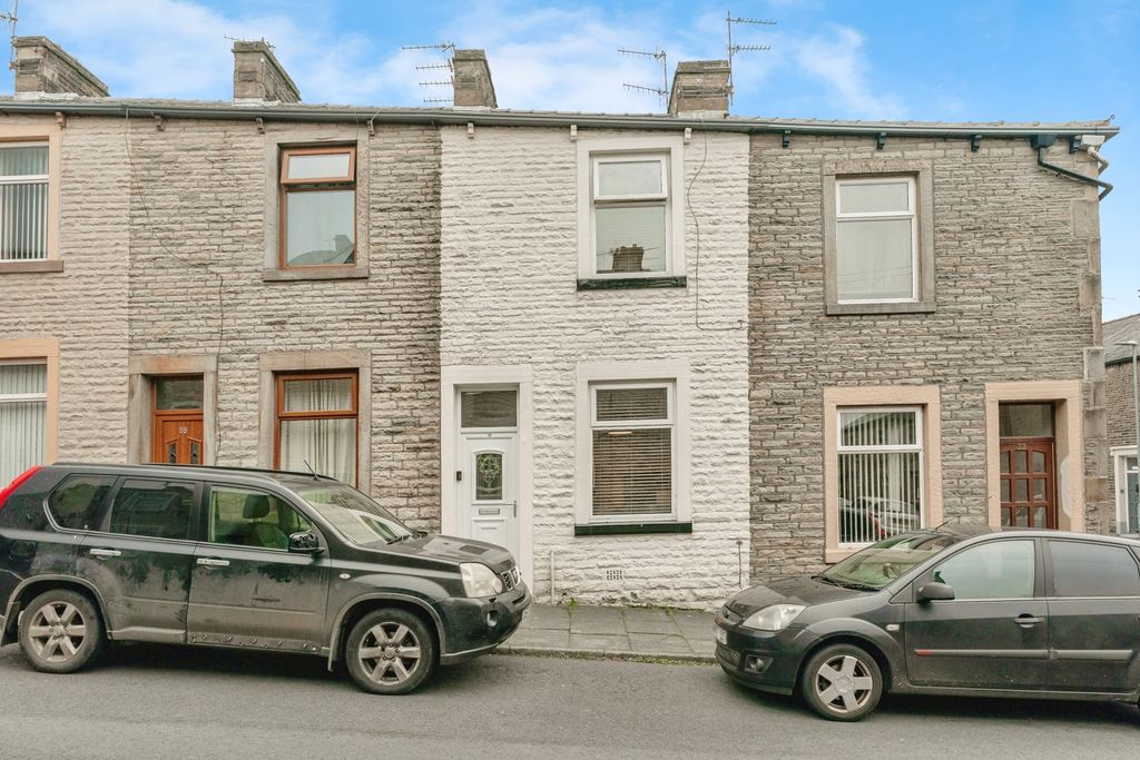 Property photo 1 of 20 Pbox-Img.Jpg