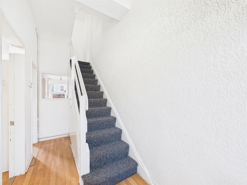 Property photo 2 of 36 Cam03604G0-Pr0189-Still002.Jpg