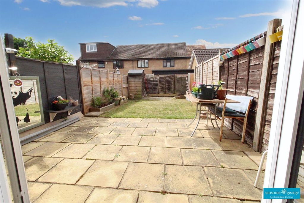 Property photo 2 of 14 Garden