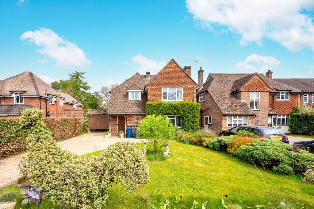 Property photo 3 of 19