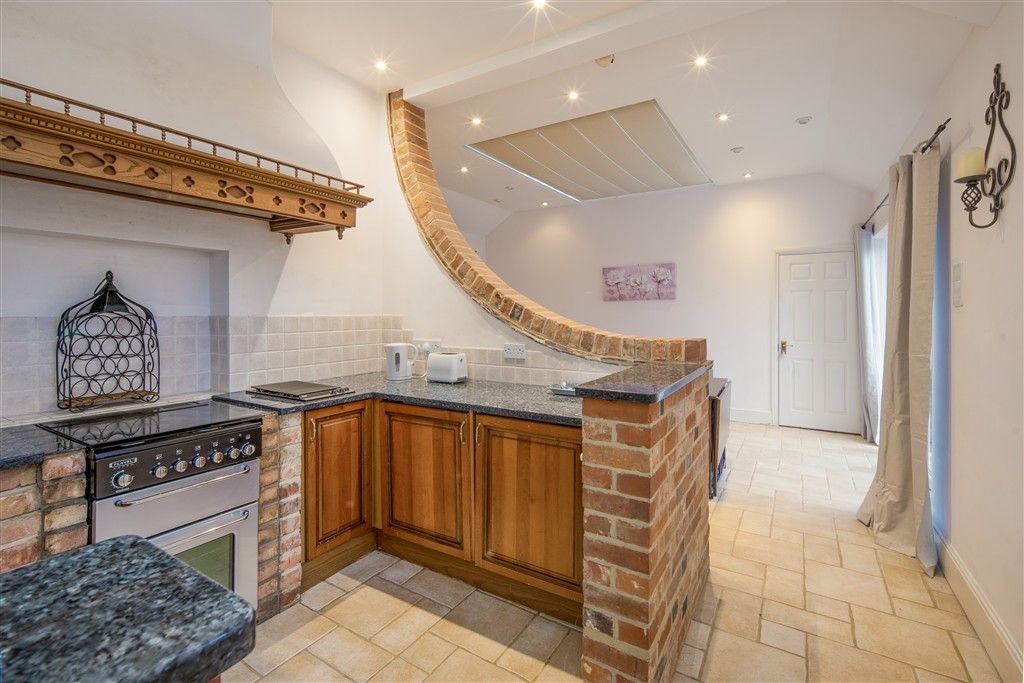 Additional image 8 of 7 bed detached house for saleBrocks Copse Road, Wootton Bridge, Ryde, Isle Of Wight PO33