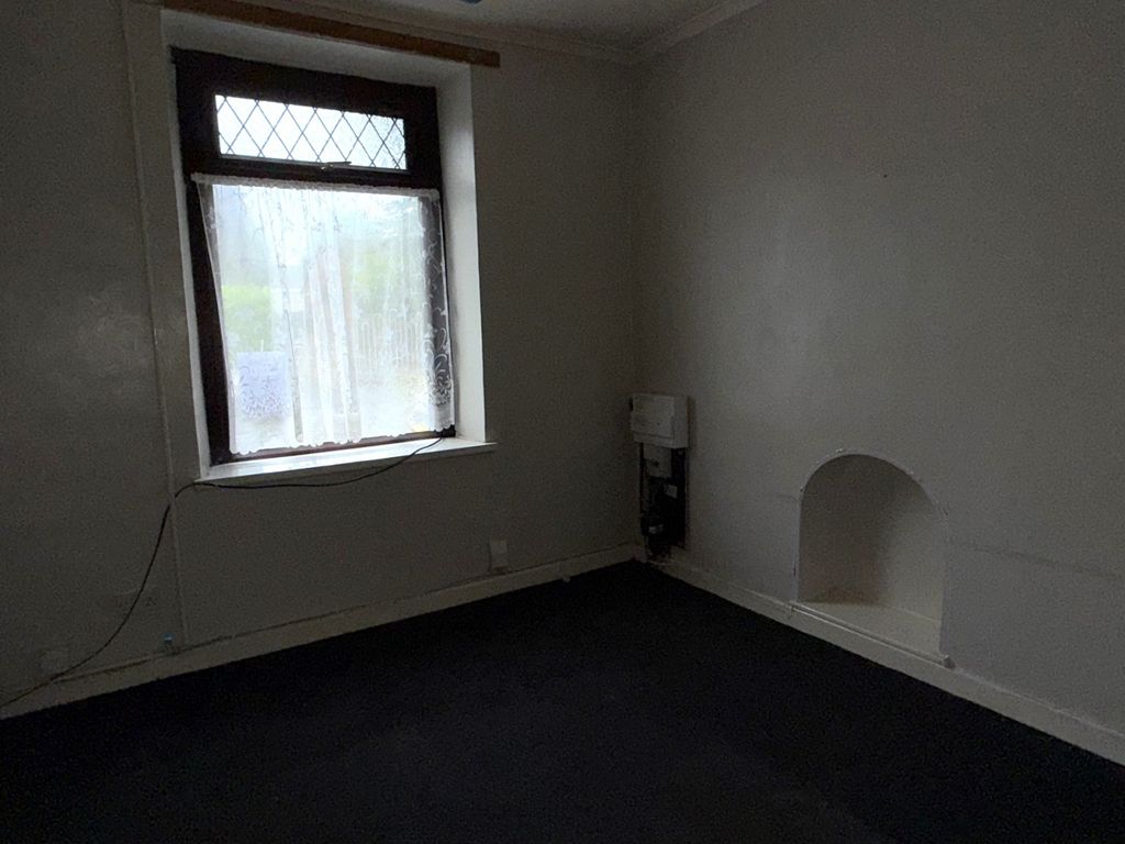 Property photo 3 of 14 Not Specified