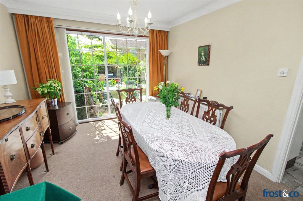 Property photo 3 of 17 Dining Room