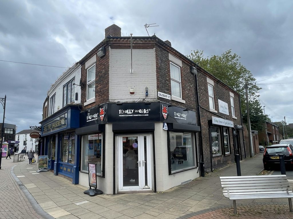 Property photo 1 of 2 Widnes Road 81 Main.Jpg