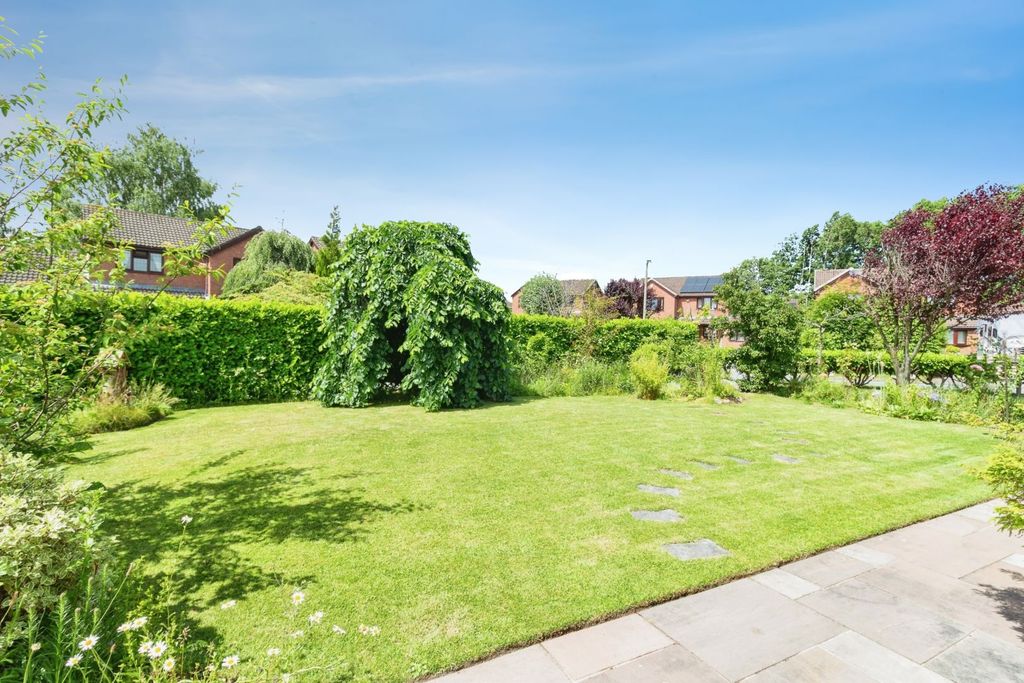 Property photo 3 of 15