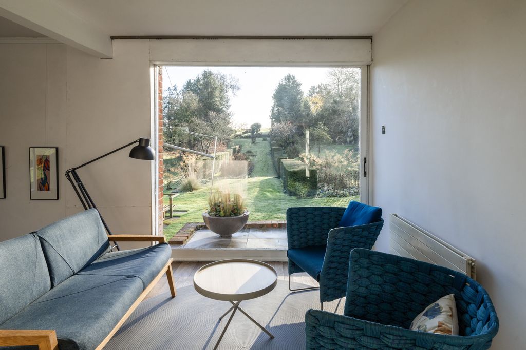 Property photo 2 of 37 323462 - Hillpasture_Churchend-38.Jpg