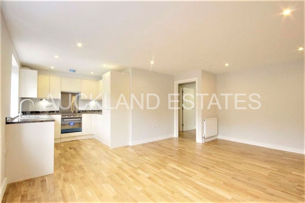 Property photo 2 of 12 Img_757_2_Original