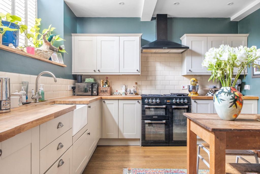 Property photo 2 of 23 Dsc07873Copy.Jpg