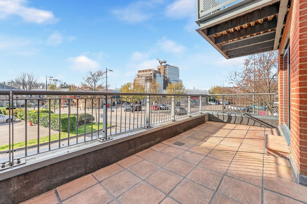 Property photo 2 of 16 Photo 6