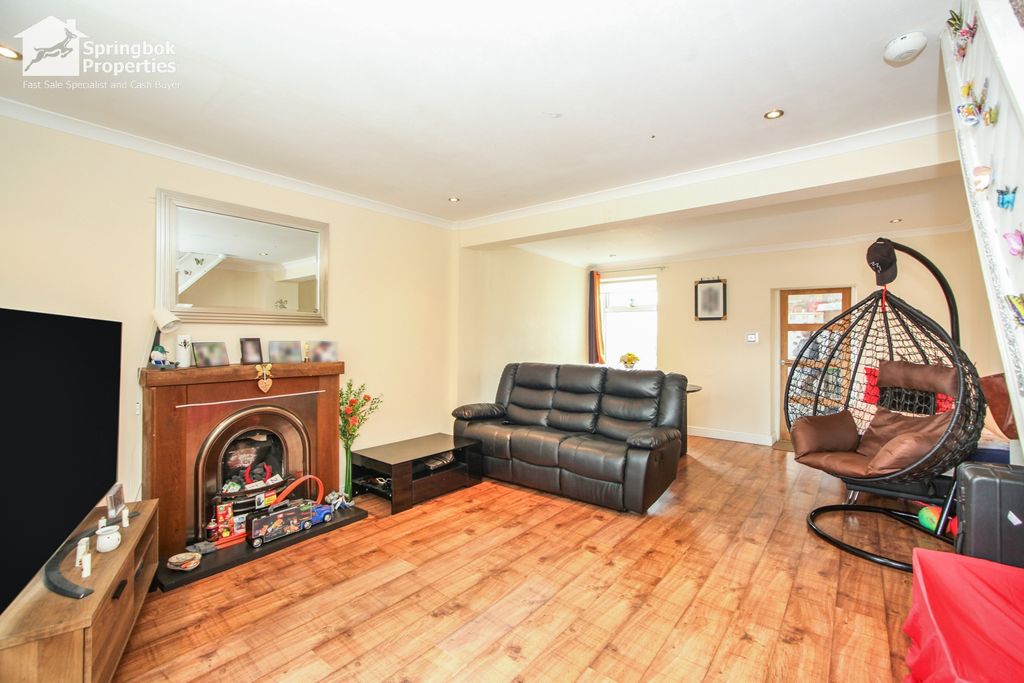 Property photo 3 of 14 Image 2