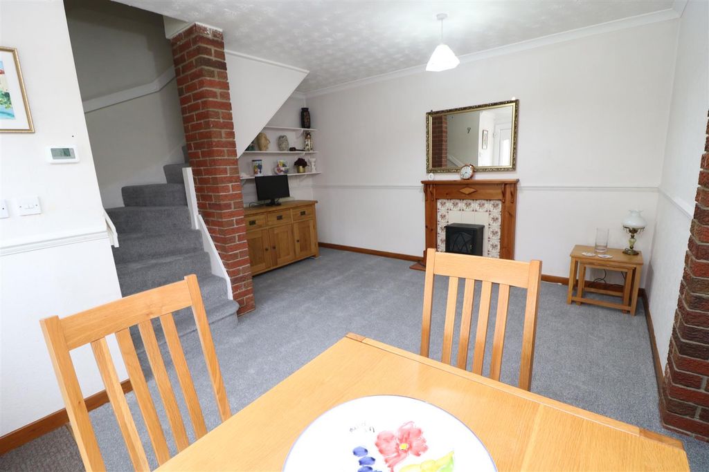Property photo 3 of 11 Img_0293.Jpg