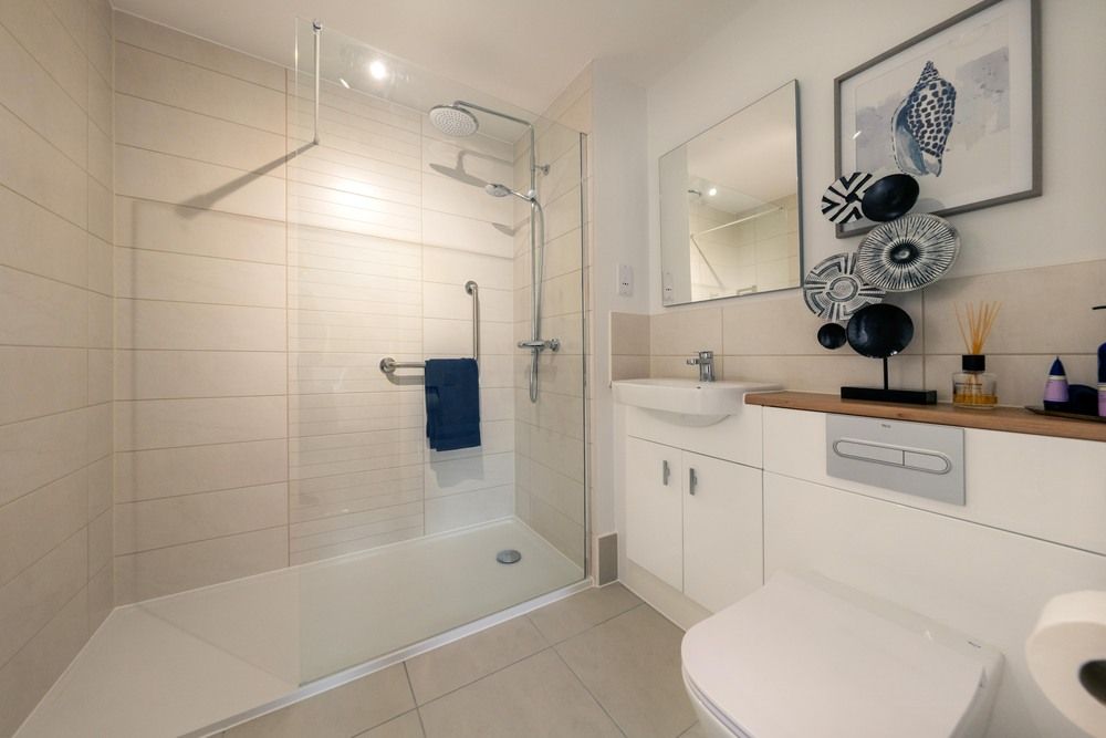 Property photo 3 of 16 Show Home Shower Room