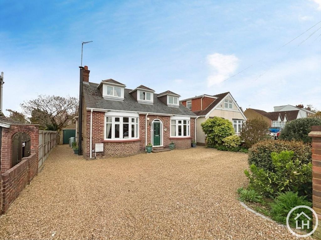 Property photo 1 of 20 External