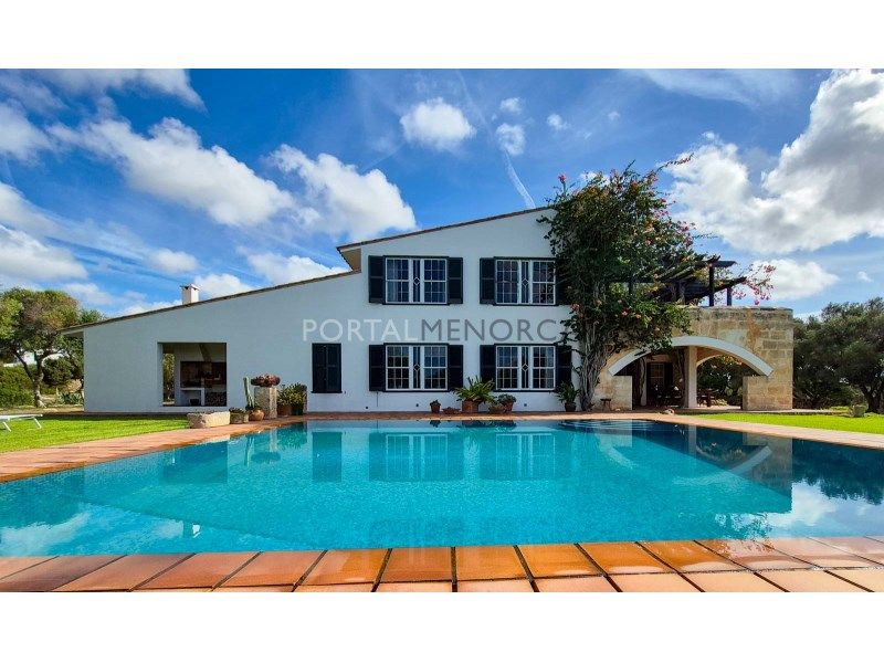 Property photo 2 of 65