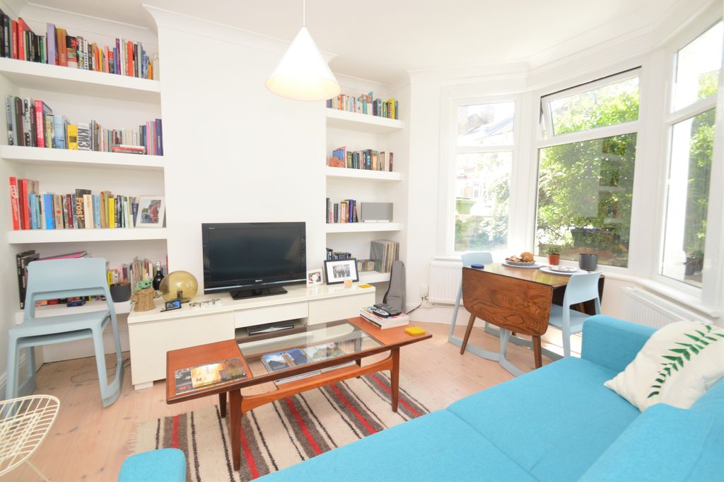 Property photo 3 of 11