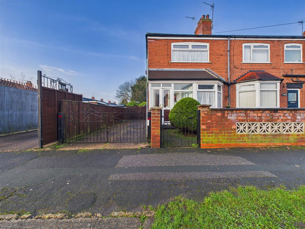 Property photo 1 of 13 Cam05193G0-Pr0097-Still001.Jpg