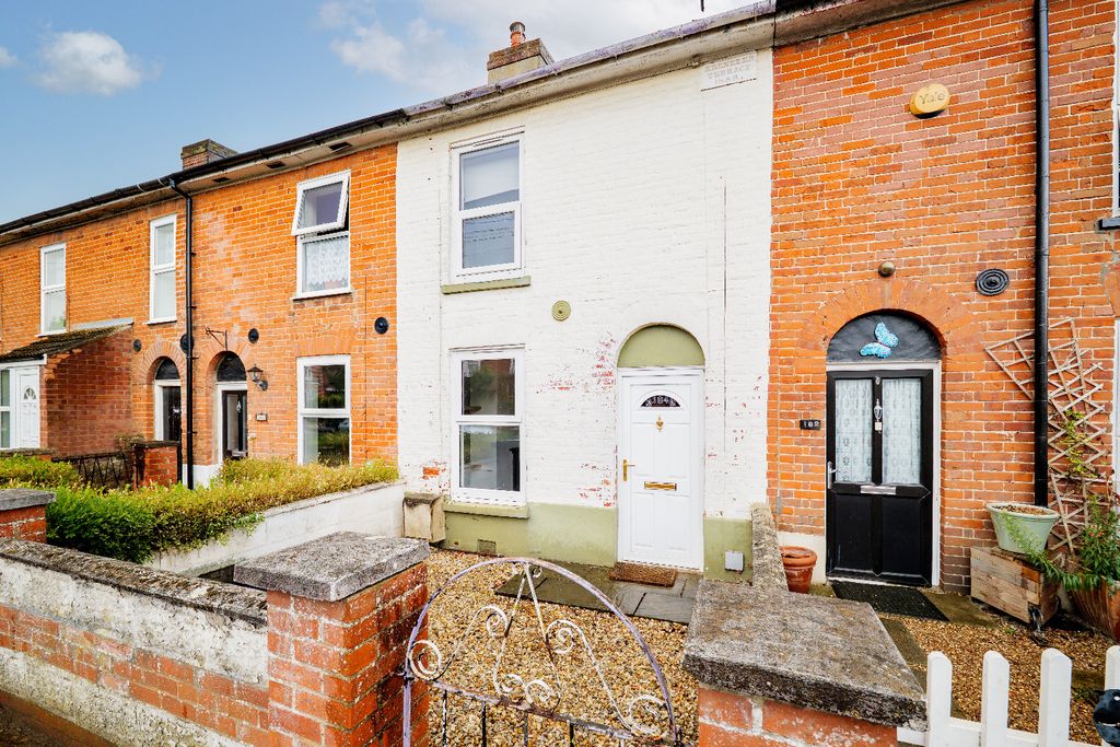 Property photo 2 of 19 5275215