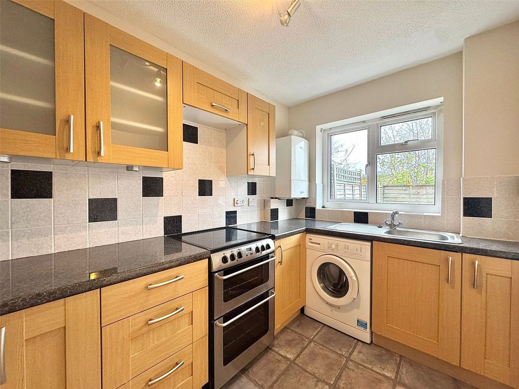 Property photo 2 of 10 Picture No. 09