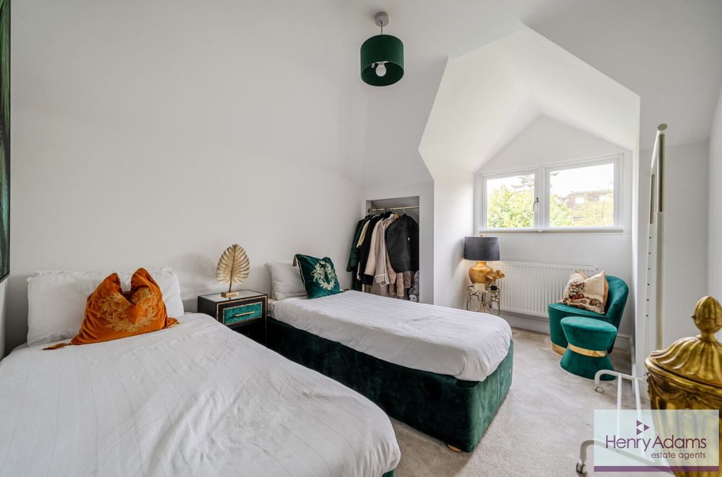 Additional image 29 of 5 bed detached house for saleRamsdean Road, Petersfield GU32