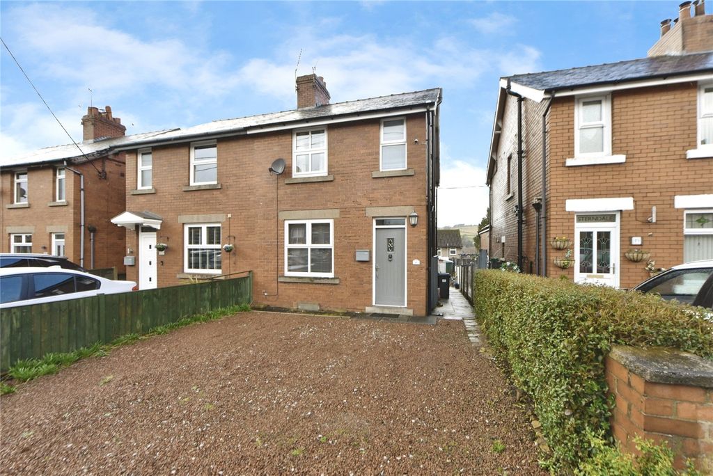 Property photo 1 of 11 Front Elevation