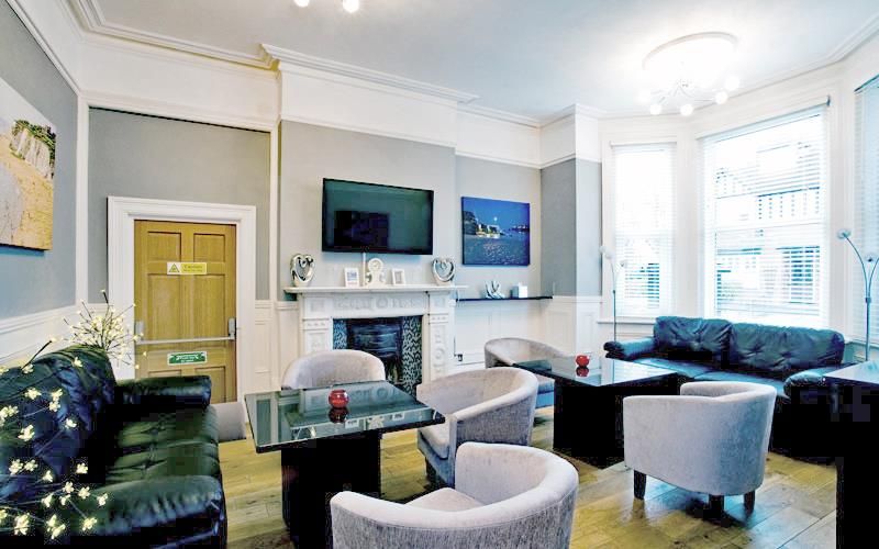 Property photo 3 of 35 18.Jpg
