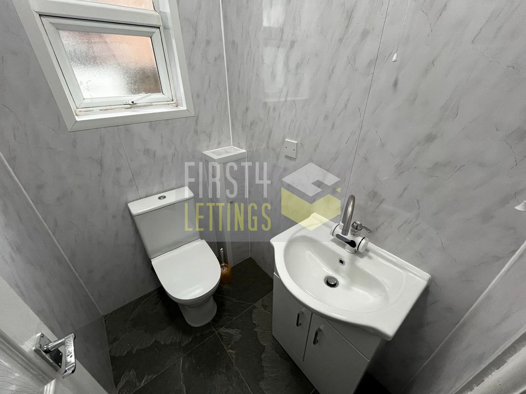 Property photo 2 of 4 Photo 3