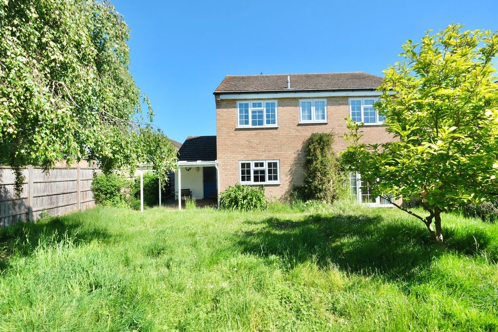 Property photo 3 of 17