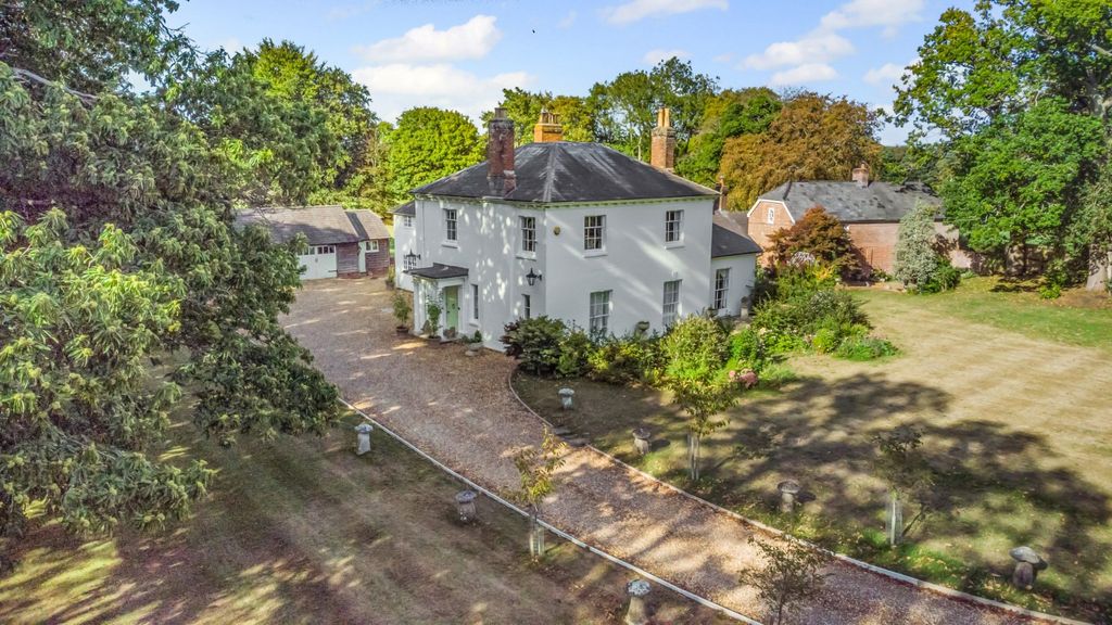 Property photo 1 of 25 Picture No. 28