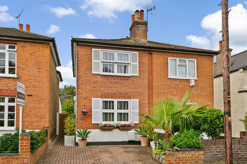 Property photo 1 of 13 Pemberton Road, East Molesey