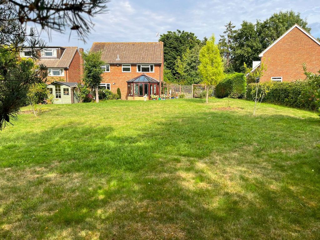 Property photo 1 of 18