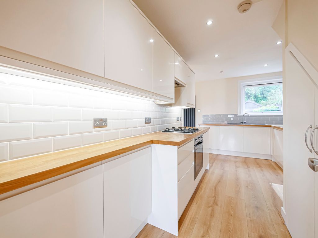 Property photo 3 of 17 Kitchen-1