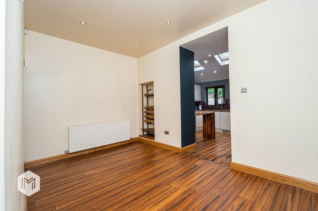Property photo 3 of 21 Picture No. 22