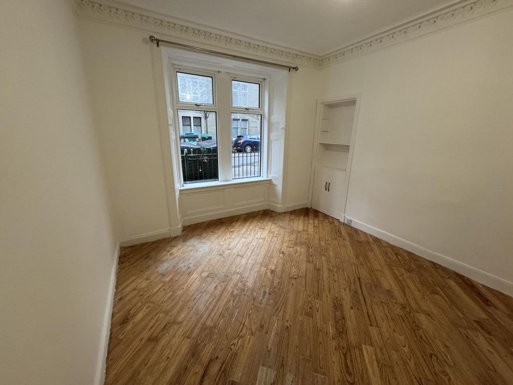 Property photo 3 of 10 Gallery