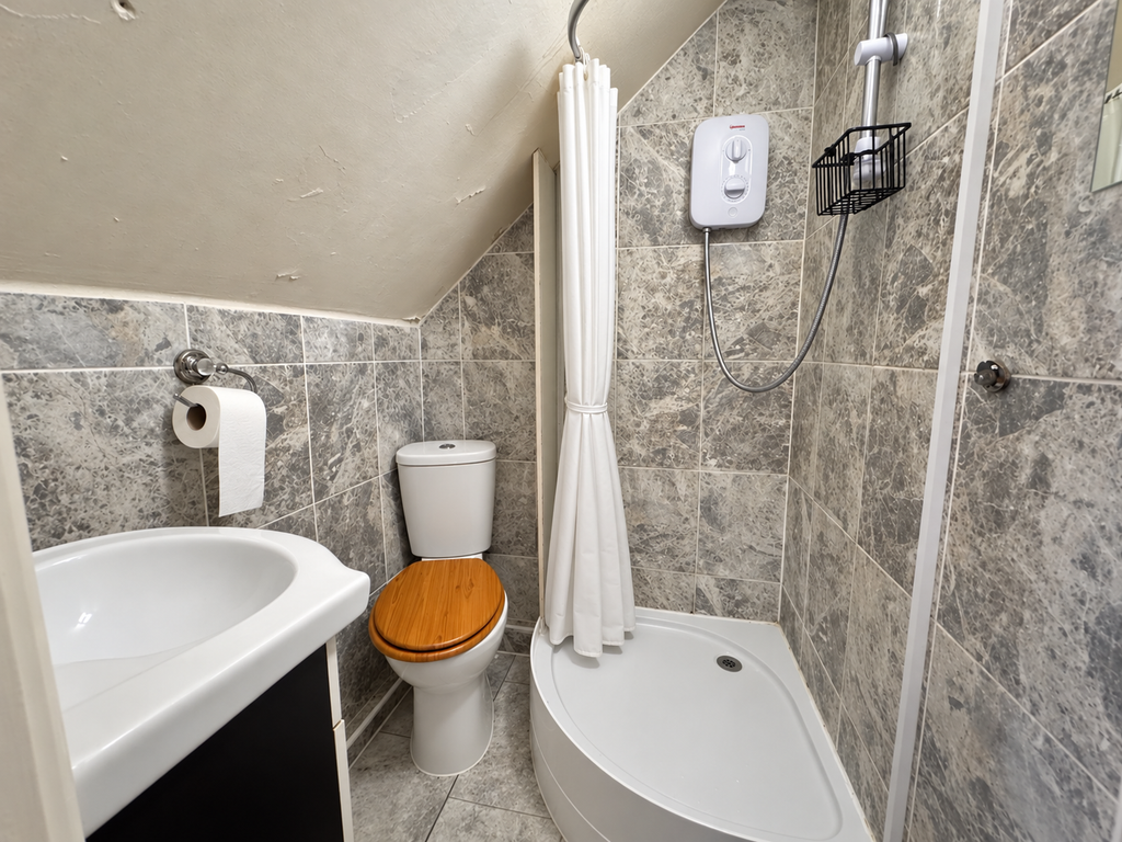 Property photo 3 of 4