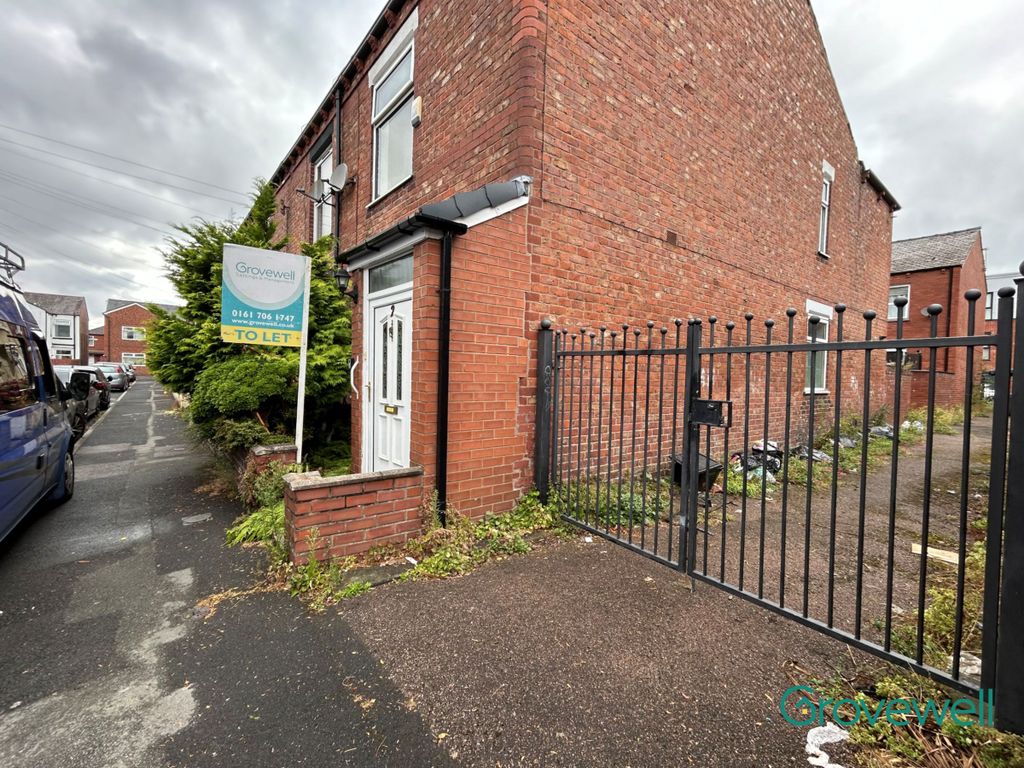 Property photo 1 of 25