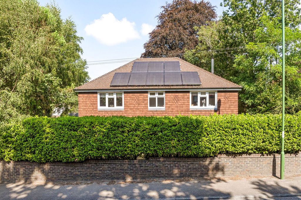 Property photo 1 of 26