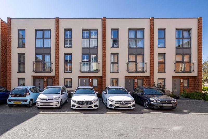 Property photo 2 of 24 Photo 20