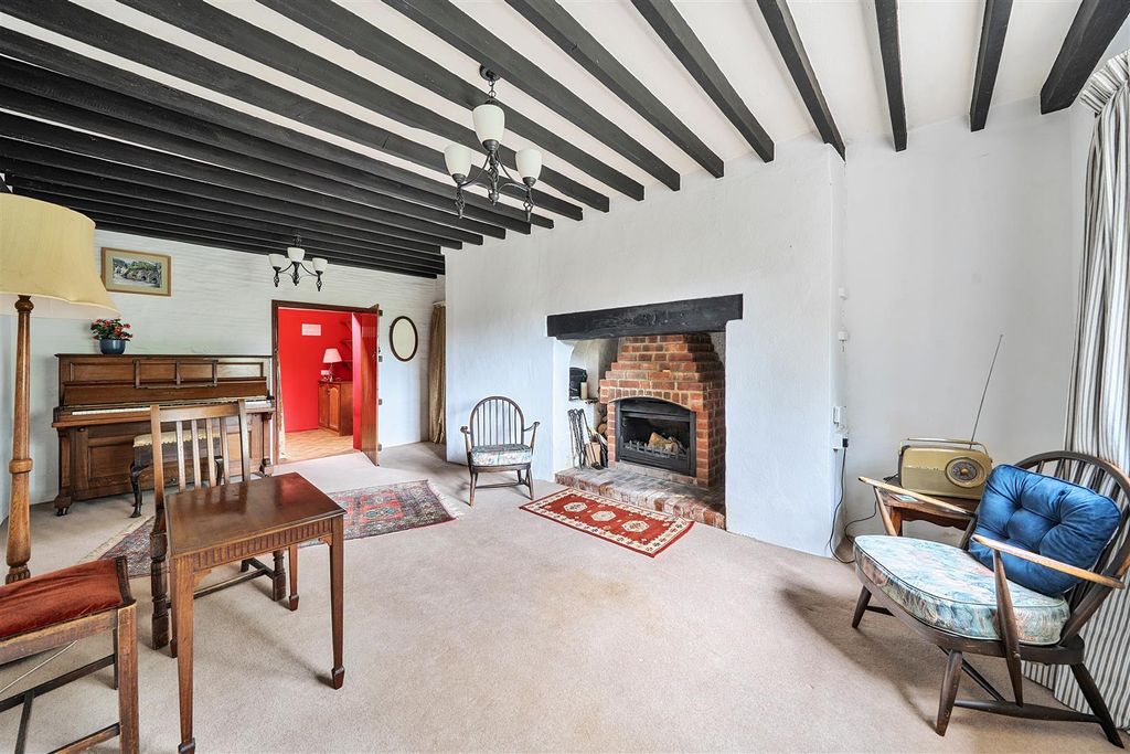 Property photo 2 of 18 1