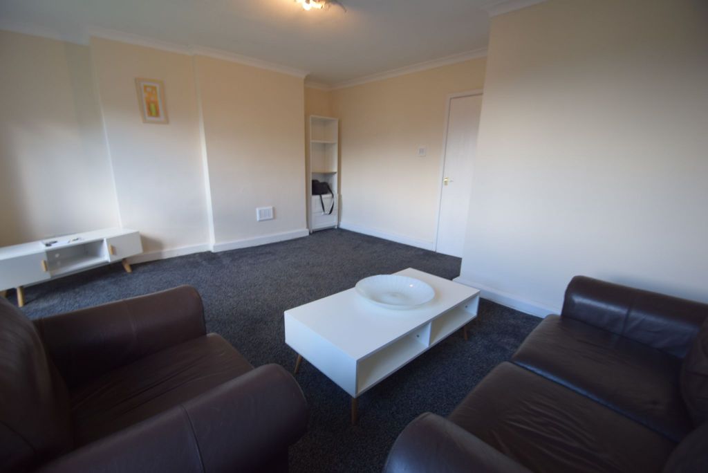 Property photo 2 of 11 Photograph 2