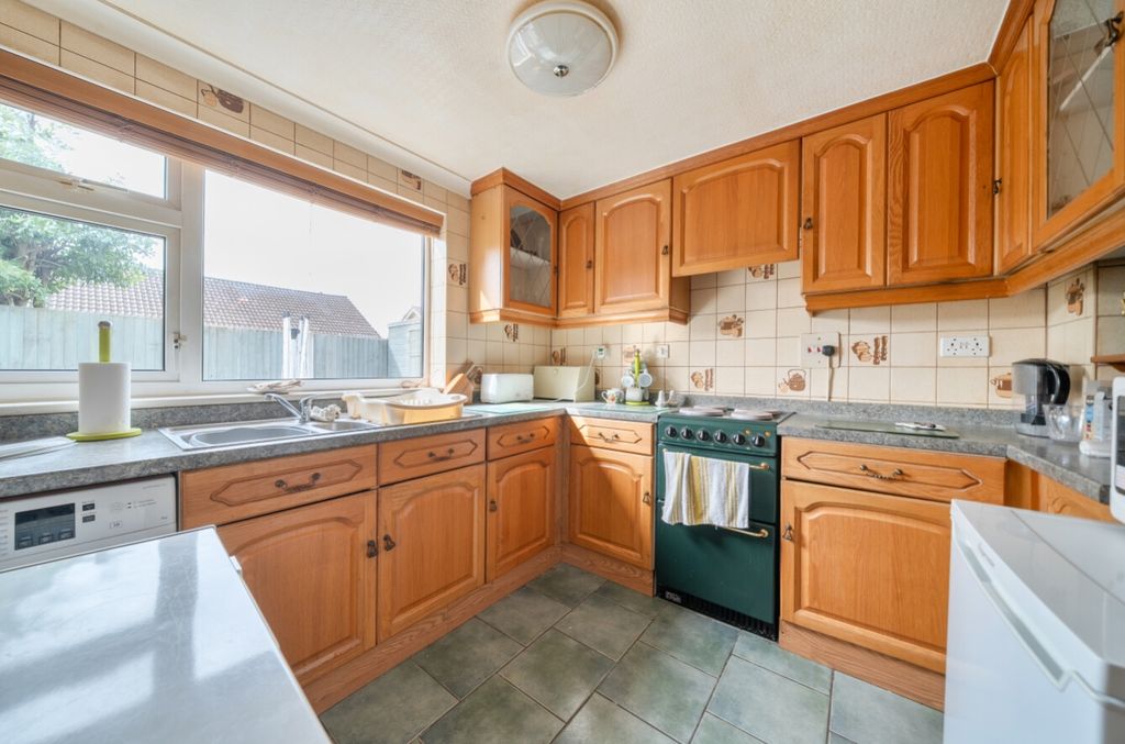 Property photo 3 of 24 1435107-12-69c2d8111A358